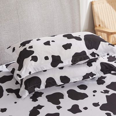 Vollgrößeres Kuhblatt Set 4PCS 1800 Schnürzahlen Schwarze weiße Kuhblätter mit tiefen Taschen